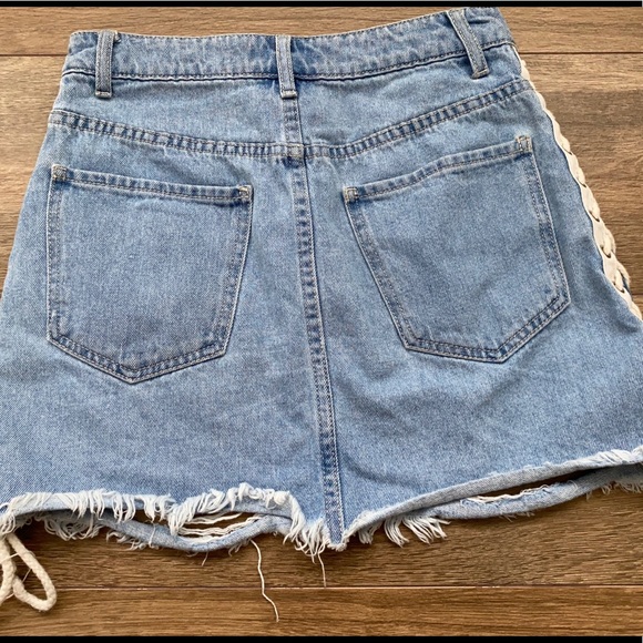 denim jean skirt - Picture 3 of 3